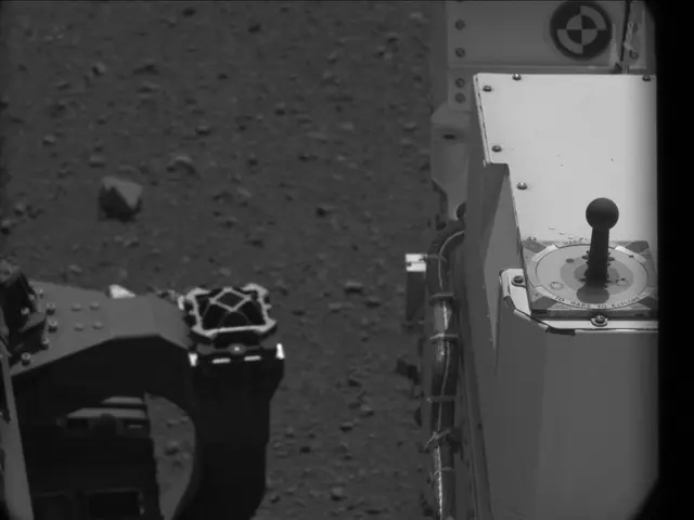 Sol 3: Mast Camera (Mastcam)
