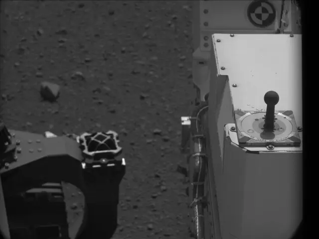 Sol 3: Mast Camera (Mastcam)