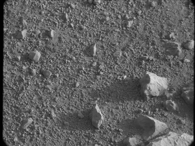 Sol 17: Mast Camera (Mastcam)