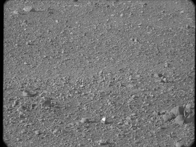 Sol 17: Mast Camera (Mastcam)