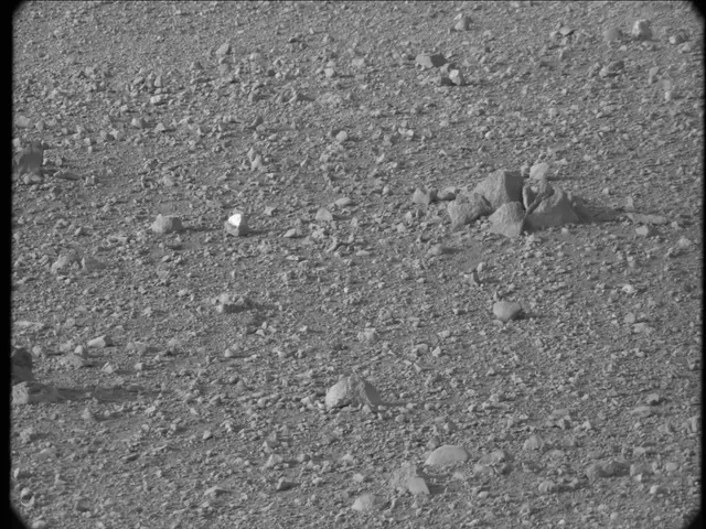 Sol 17: Mast Camera (Mastcam)