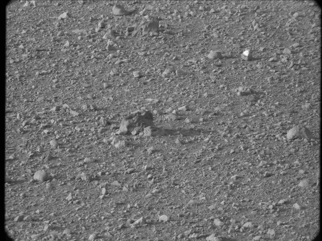 Sol 17: Mast Camera (Mastcam)