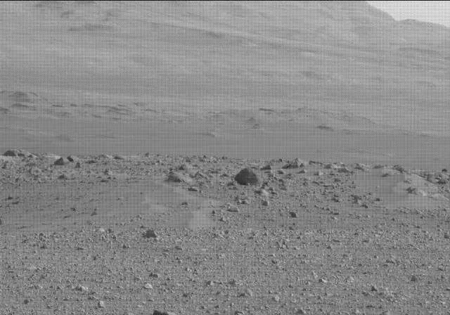 Sol 19: Mast Camera (Mastcam)