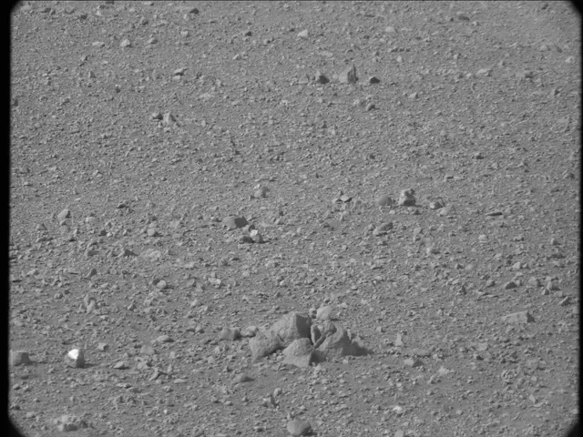 Sol 19: Mast Camera (Mastcam)