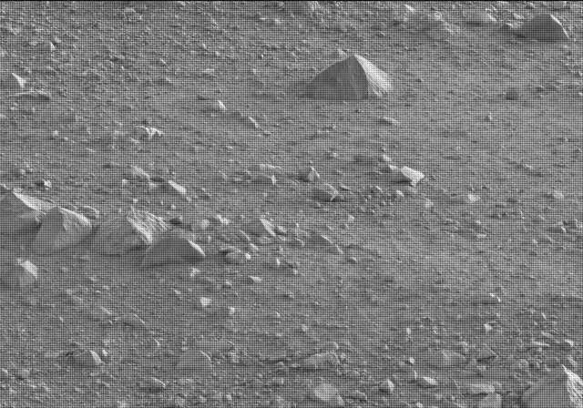 Sol 20: Mast Camera (Mastcam)