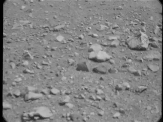 Sol 20: Mast Camera (Mastcam)