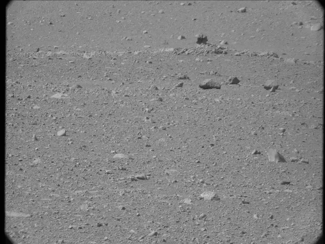 Sol 20: Mast Camera (Mastcam)