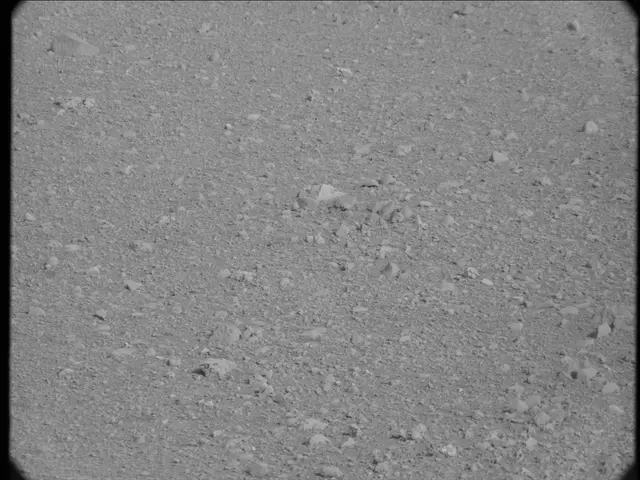 Sol 20: Mast Camera (Mastcam)