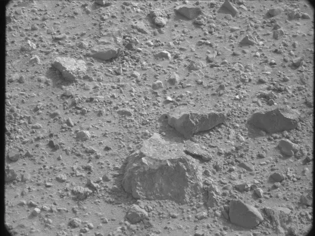 Sol 24: Mast Camera (Mastcam)