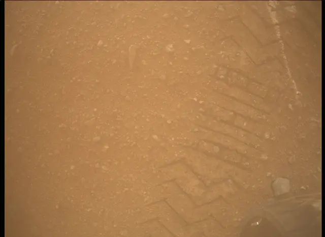 Sol 24: Mars Descent Imager (MARDI)