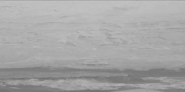 Sol 25: Mast Camera (Mastcam)