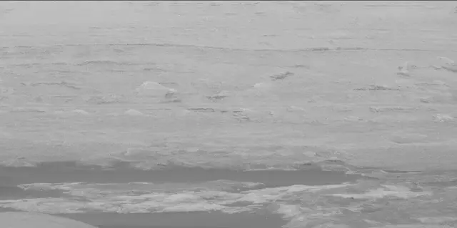 Sol 25: Mast Camera (Mastcam)
