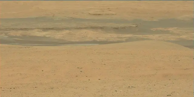 Sol 25: Mast Camera (Mastcam)