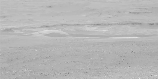Sol 25: Mast Camera (Mastcam)
