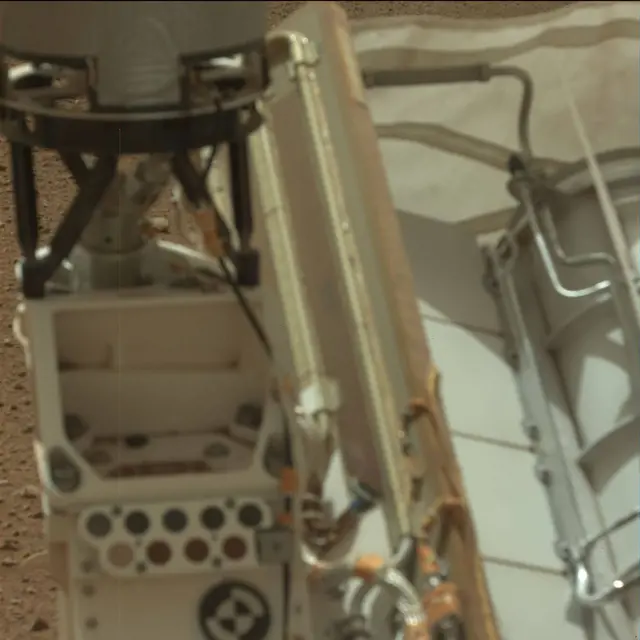 Sol 25: Mast Camera (Mastcam)