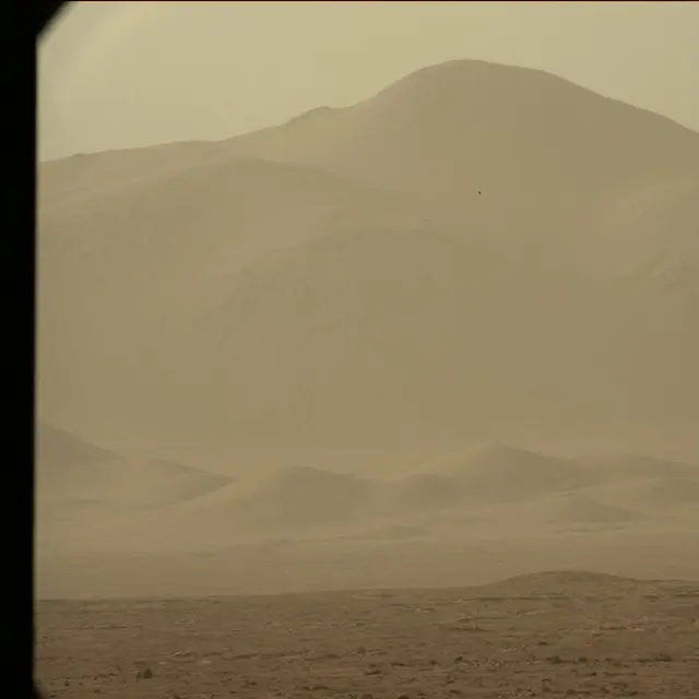 Sol 25: Mast Camera (Mastcam)