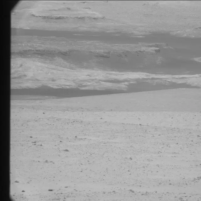 Sol 25: Mast Camera (Mastcam)