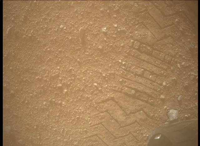 Sol 25: Mars Descent Imager (MARDI)