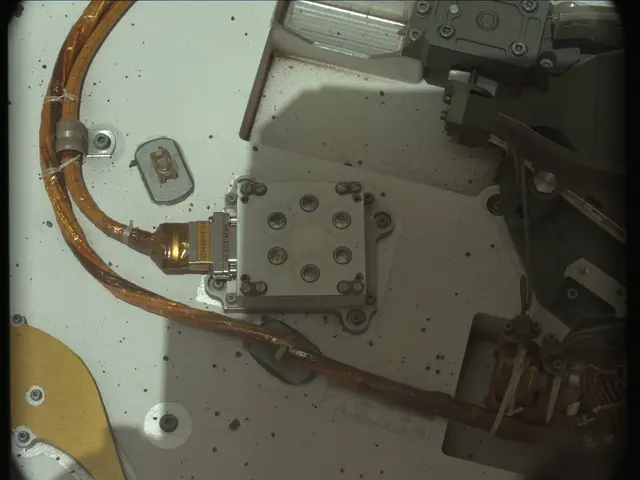 Sol 32: Mast Camera (Mastcam)