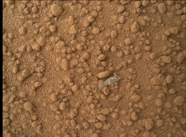 Sol 65: Mars Hand Lens Imager (MAHLI)