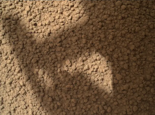 Sol 67: Mars Hand Lens Imager (MAHLI)