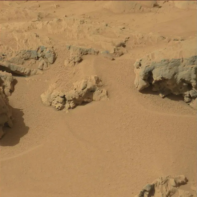 Sol 76: Mast Camera (Mastcam)
