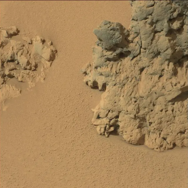 Sol 76: Mast Camera (Mastcam)