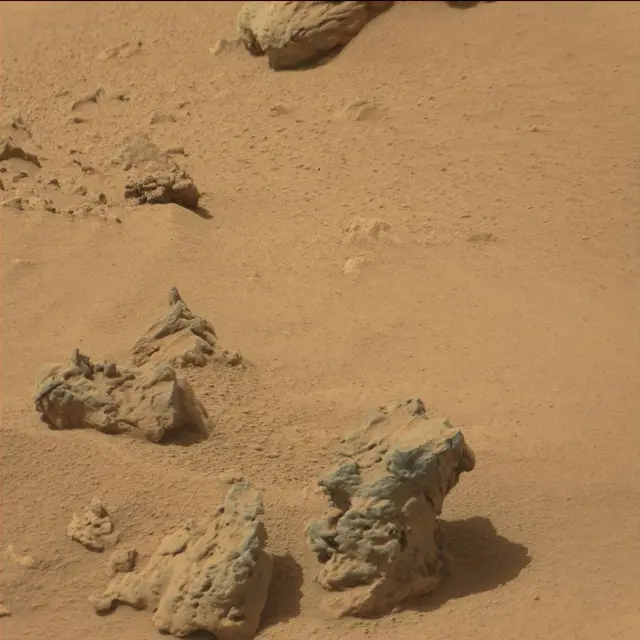 Sol 77: Mast Camera (Mastcam)