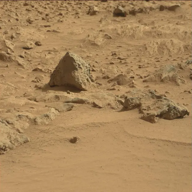 Sol 78: Mast Camera (Mastcam)