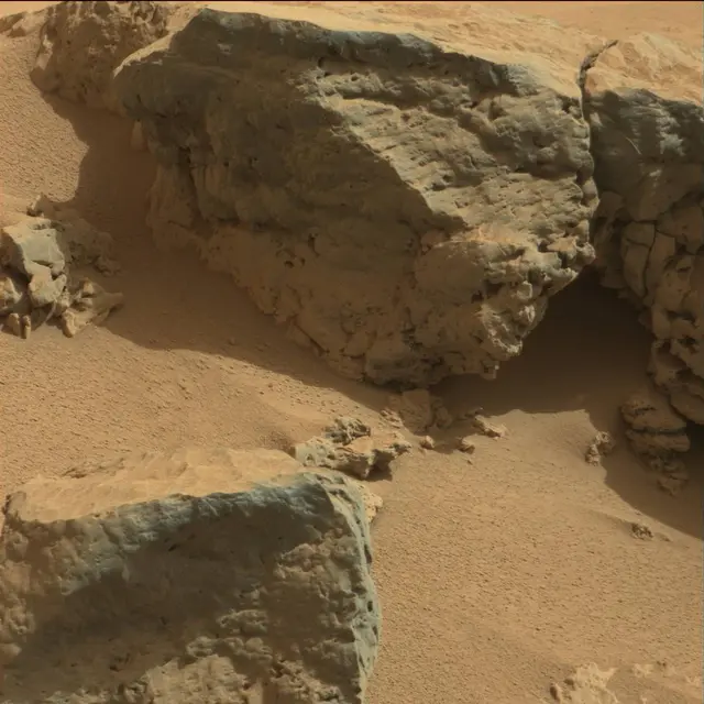 Sol 78: Mast Camera (Mastcam)