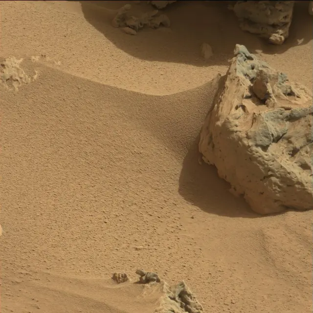 Sol 78: Mast Camera (Mastcam)