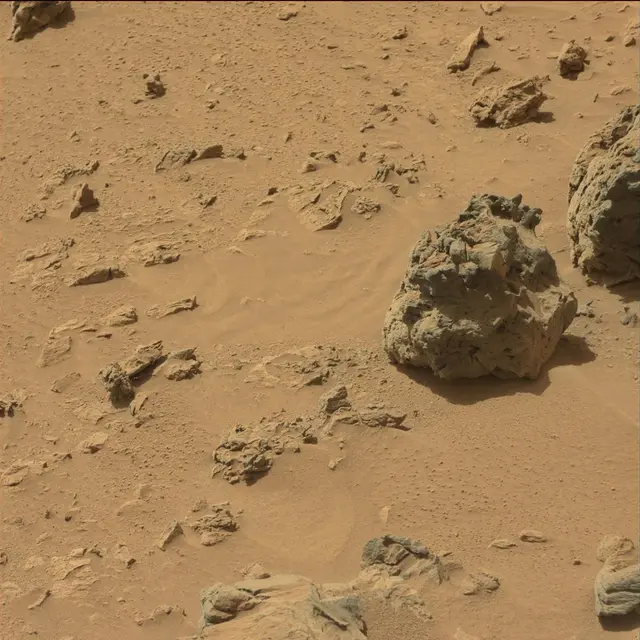 Sol 79: Mast Camera (Mastcam)
