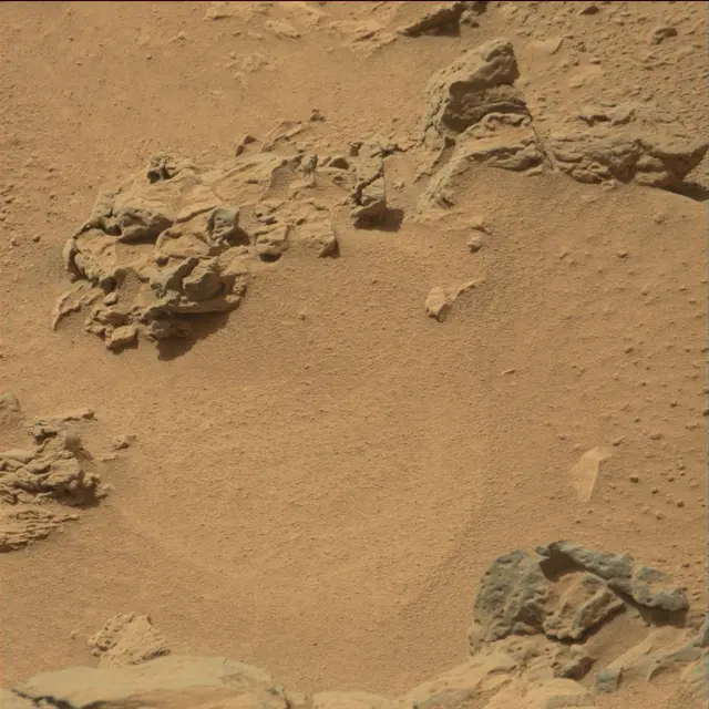 Sol 79: Mast Camera (Mastcam)