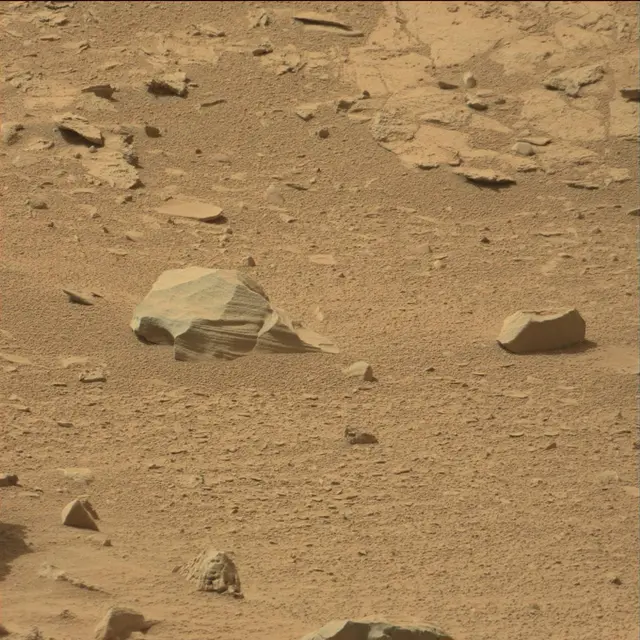 Sol 80: Mast Camera (Mastcam)