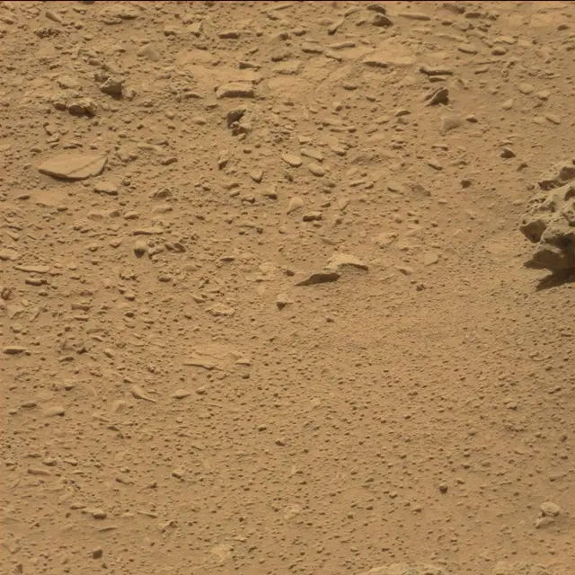 Sol 82: Mast Camera (Mastcam)