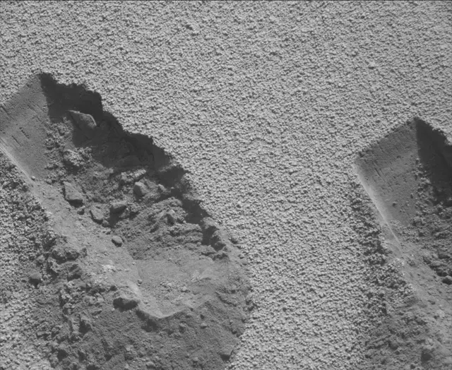 Sol 84: Mast Camera (Mastcam)
