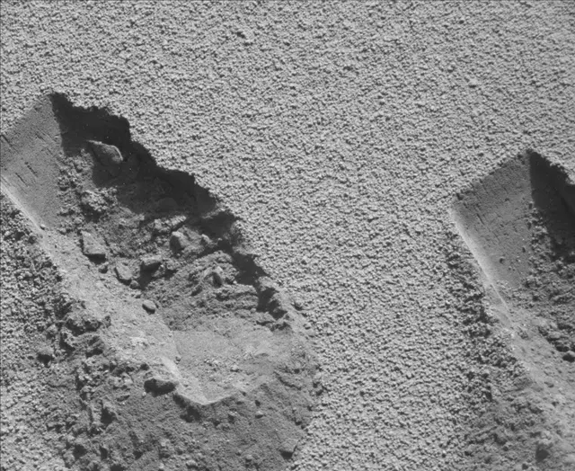 Sol 84: Mast Camera (Mastcam)
