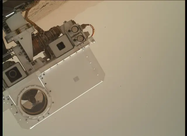 Sol 84: Mars Hand Lens Imager (MAHLI)