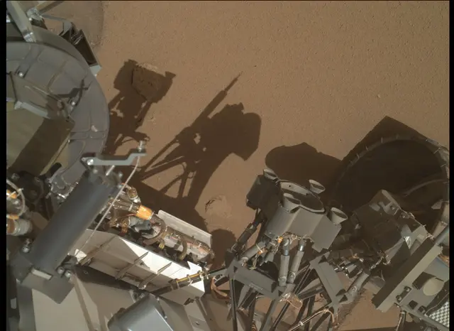 Sol 85: Mars Hand Lens Imager (MAHLI)