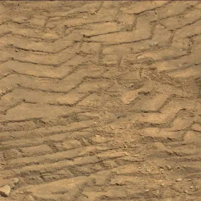 Sol 88: Mast Camera (Mastcam)