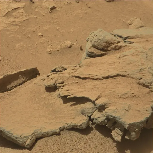 Sol 90: Mast Camera (Mastcam)
