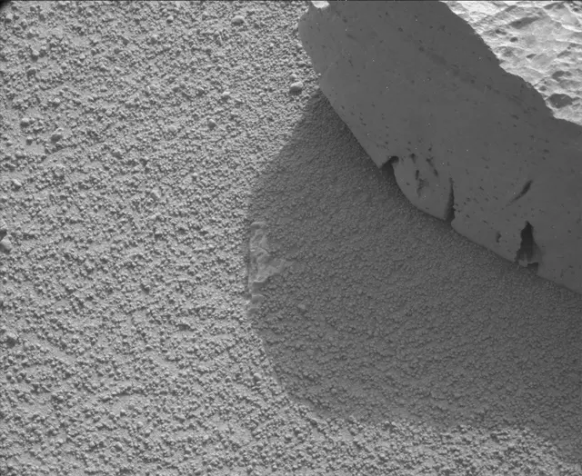 Sol 100: Mast Camera (Mastcam)