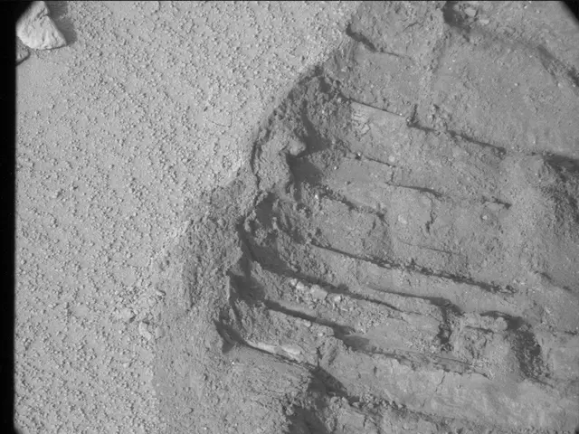 Sol 100: Mast Camera (Mastcam)