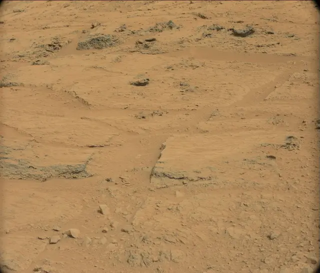Sol 106: Mast Camera (Mastcam)