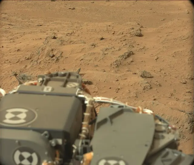 Sol 106: Mast Camera (Mastcam)