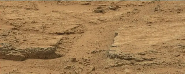 Sol 107: Mast Camera (Mastcam)