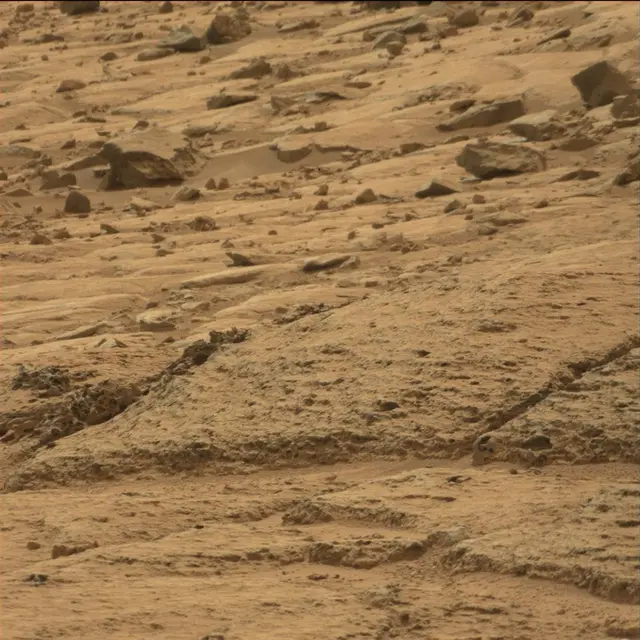 Sol 107: Mast Camera (Mastcam)
