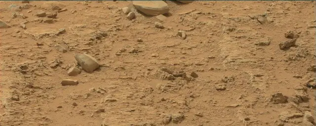 Sol 109: Mast Camera (Mastcam)