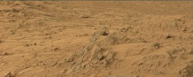 Sol 109: Mast Camera (Mastcam)