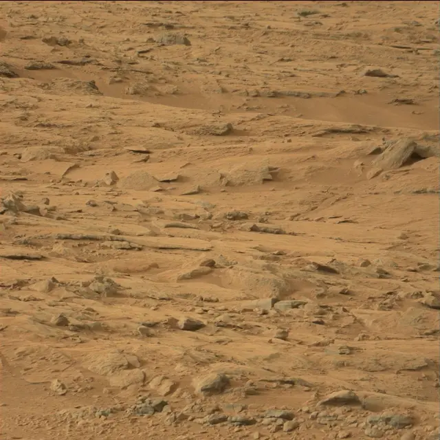 Sol 109: Mast Camera (Mastcam)